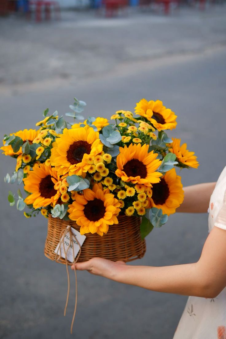 Giỏ hoa hướng dương